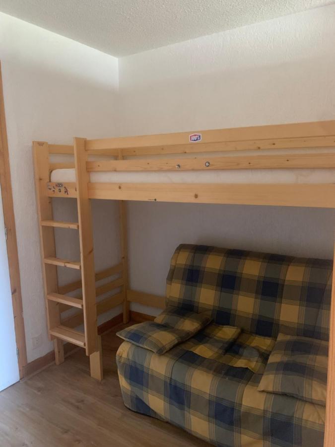 Appartement Avec Acces Piscine- Station- 4 Personnes Saint-Jean-dʼAulps Buitenkant foto